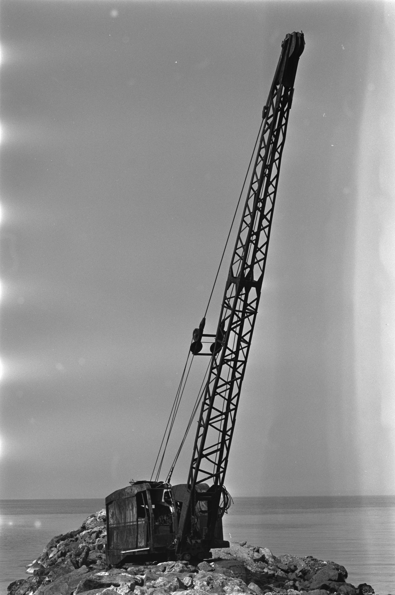 AHP F1991 09 002 sc240801 img18 NLP